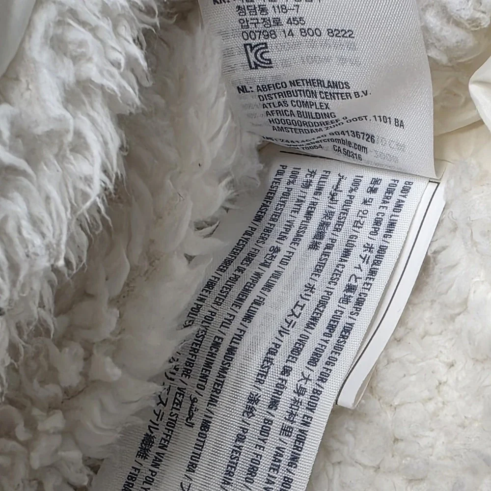 ABERCROMBIE KIDS Girl's Youth Vest Size XL Cream Fleece Puffer Zip up Hooded‎